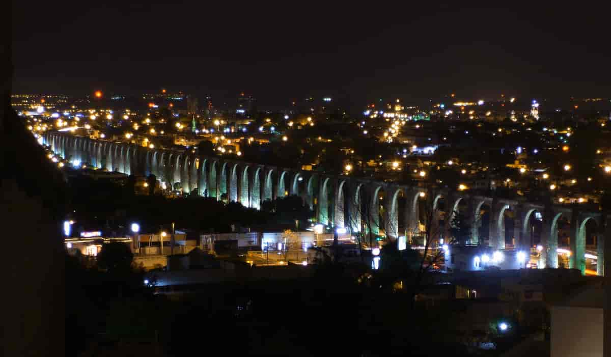 Querétaro by night