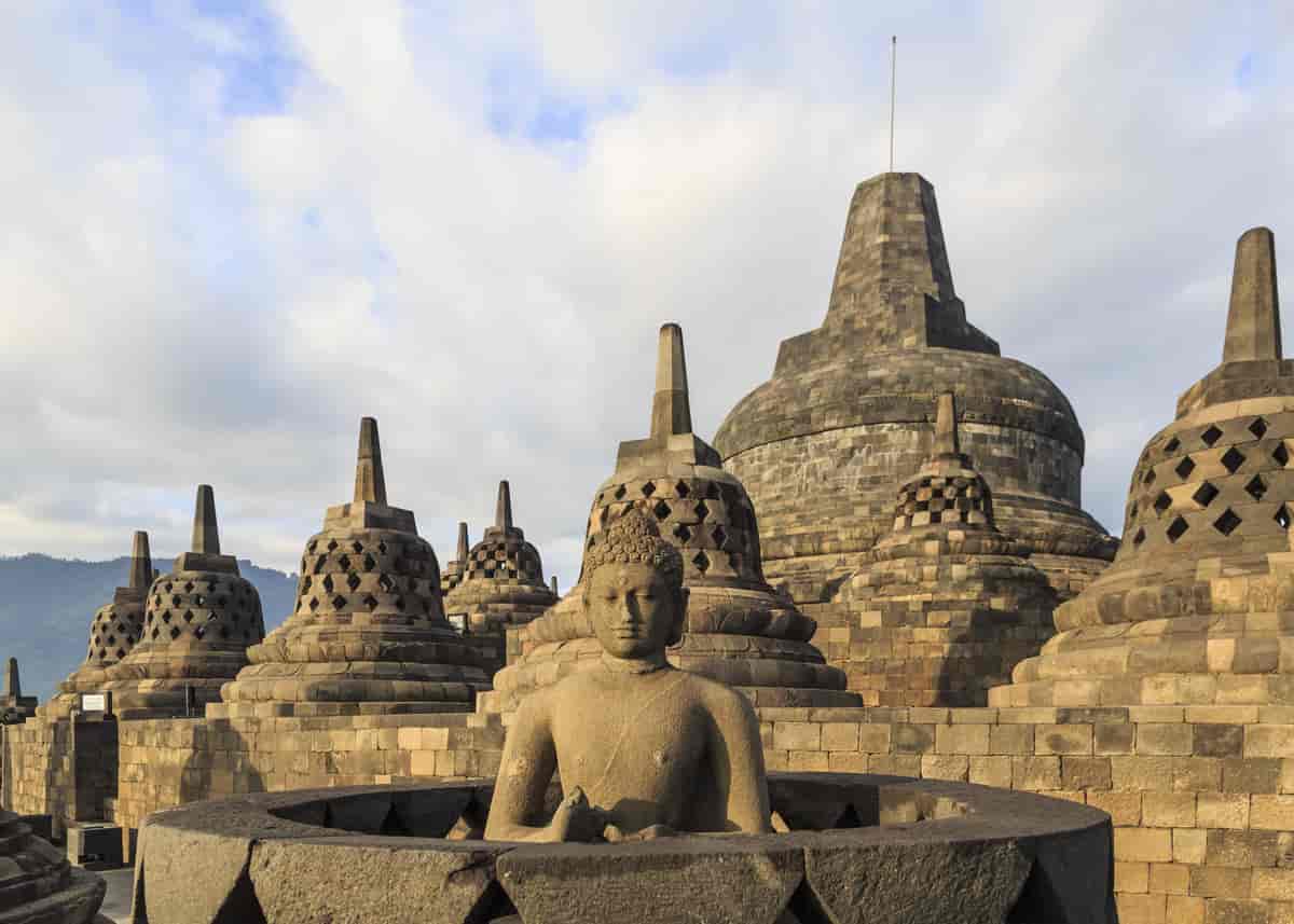 Tempel i Indonesia