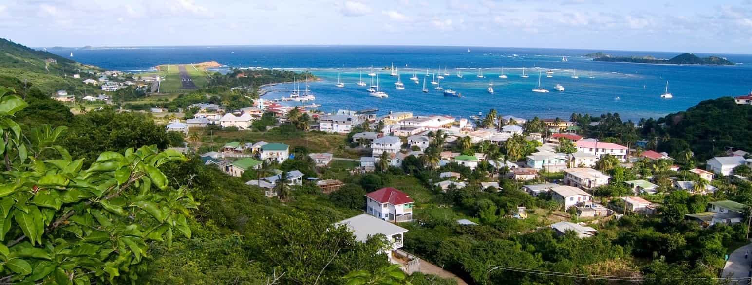 Clifton Bay, Grenadinene