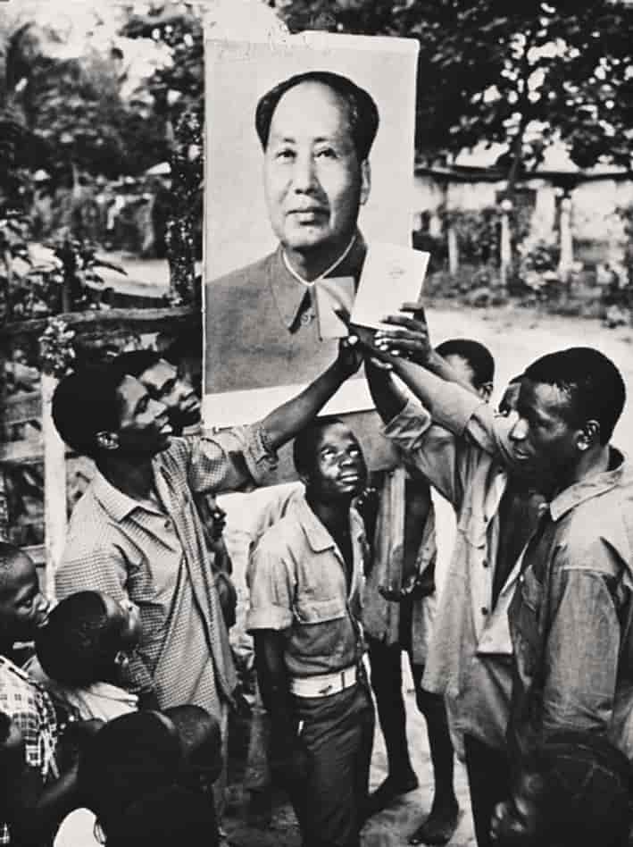Kongo (Historie) (konglesiske arbeidere m/Mao)