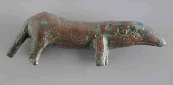 Villsvin. Bronsefigur fra Det gamle Egypt (cirka 323–30 fvt.)