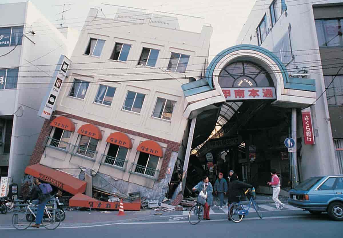 Jordskjelvskader i Kobe