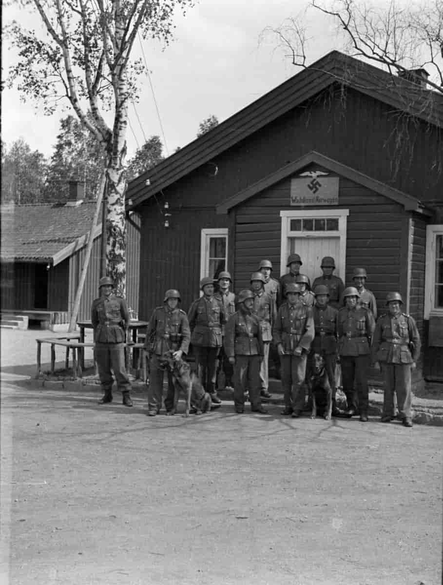 Tyske soldater på Terningmoen