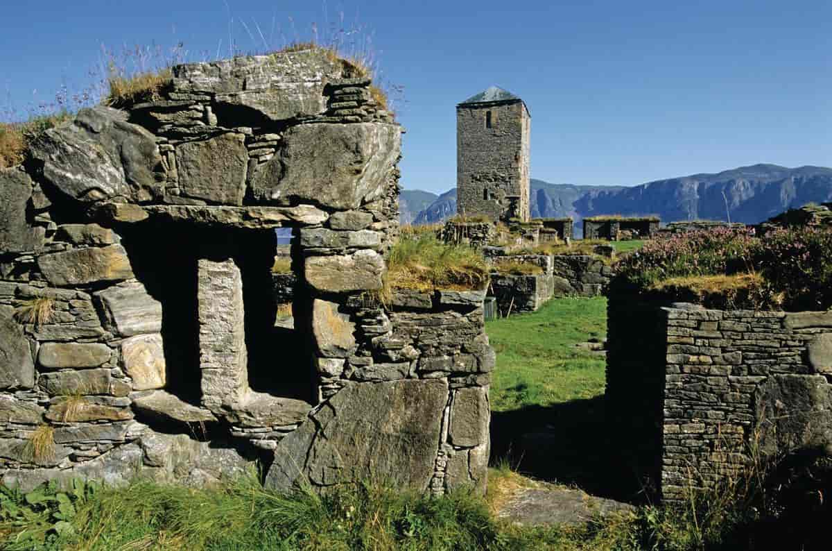 Klosterruinane på Selja