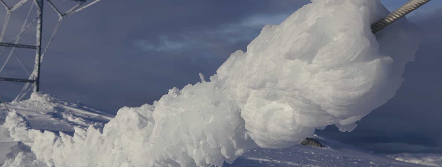 Ising på en portalmast i Hardanger