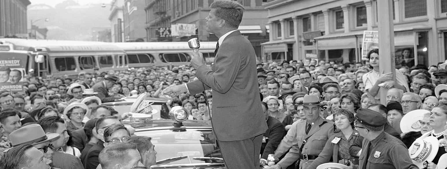 Kennedy taler under valgkampen i 1960