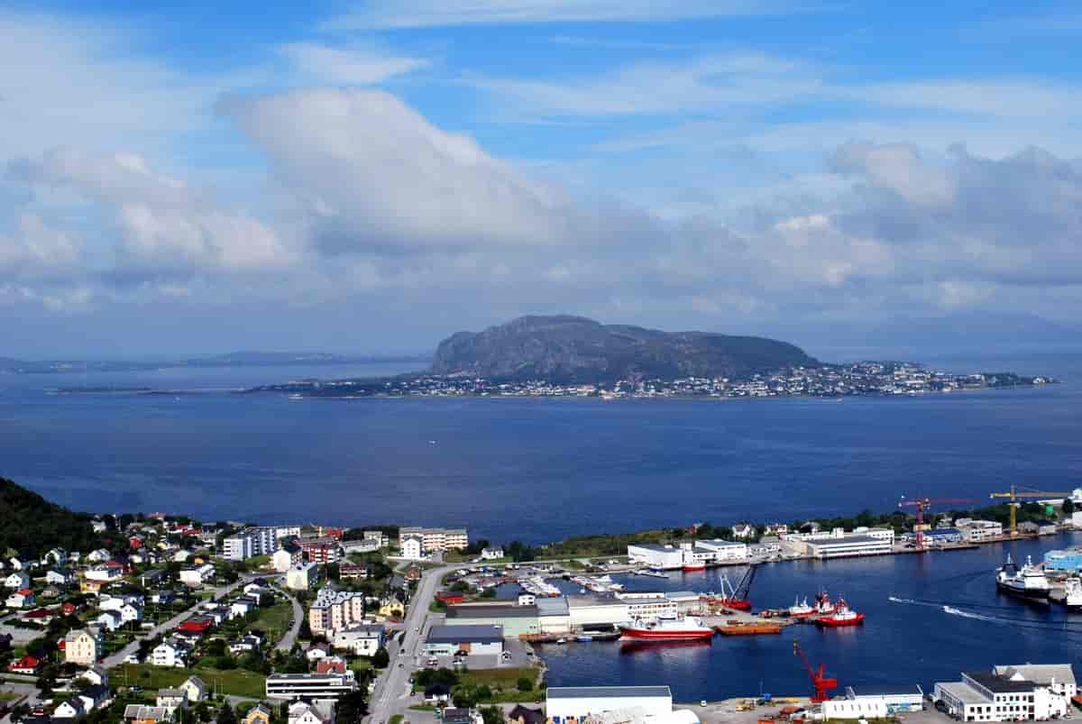 Valderøya