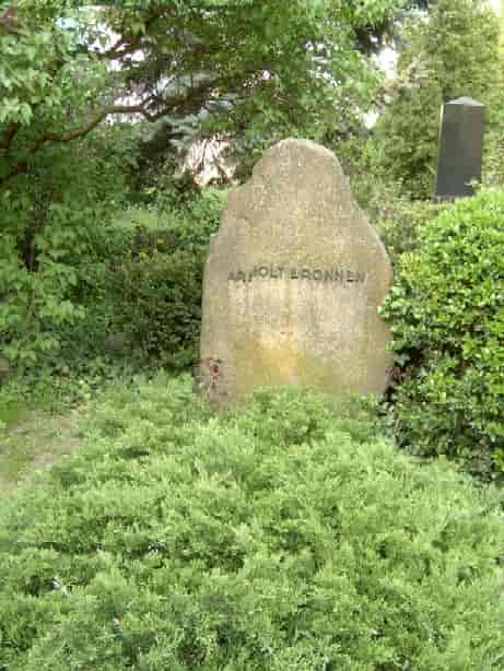 Arnolt Bronnens gravsted (Berlin)