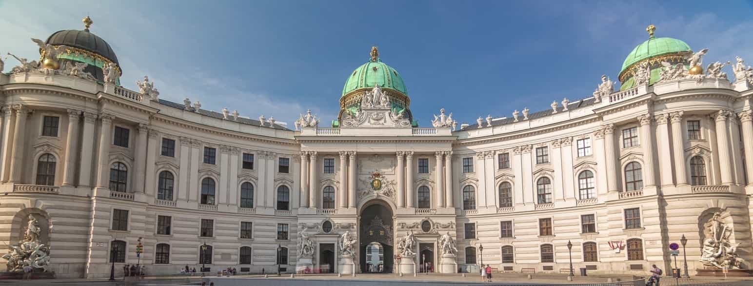 Michaelertrakt, nordfasaden av Hofburg
