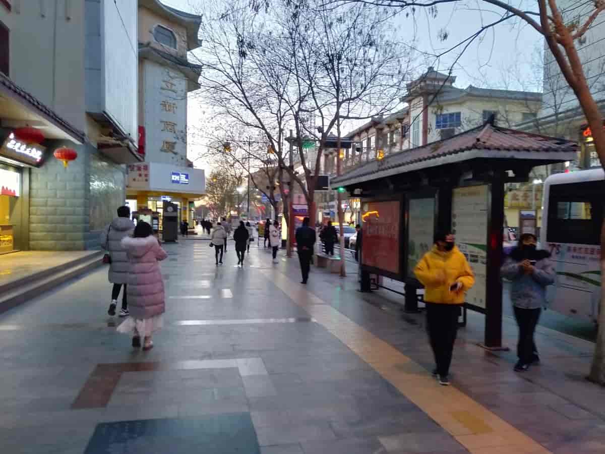 Gateliv, Dunhuang sentrum
