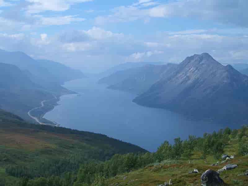 Langfjorden i Alta, sett fra Áilegas-fjellet