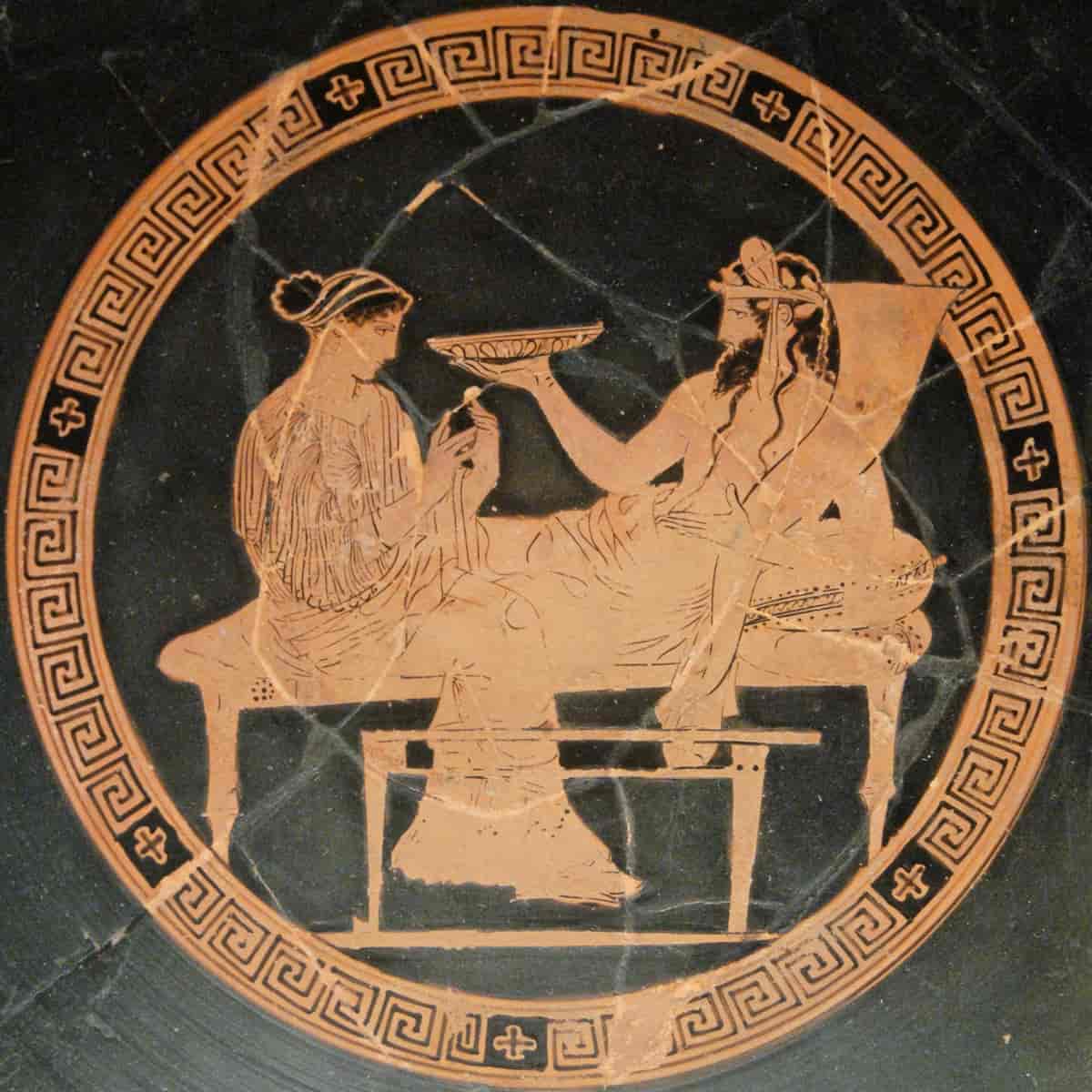 Kylix med bilde av Persephone og Hades