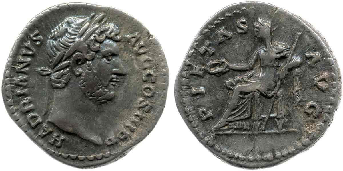 mynt med Pietas og keiser Hadrian