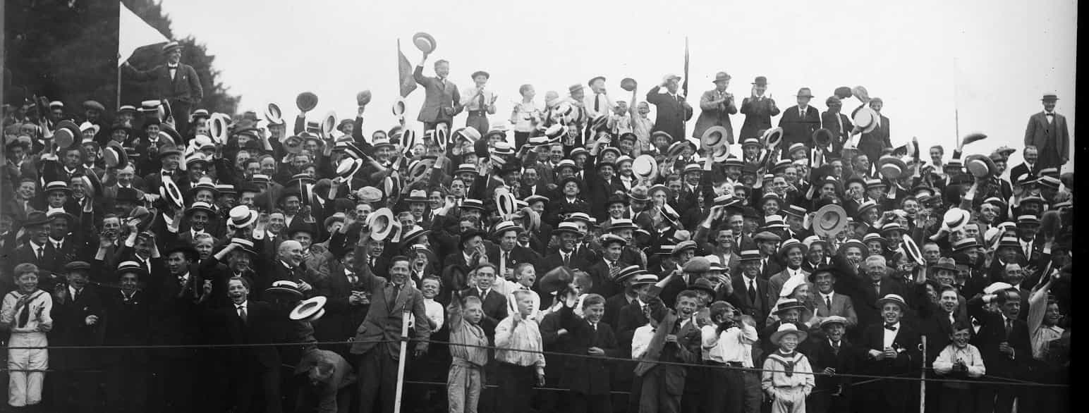 Tilskuere på Frogner stadion, 1917