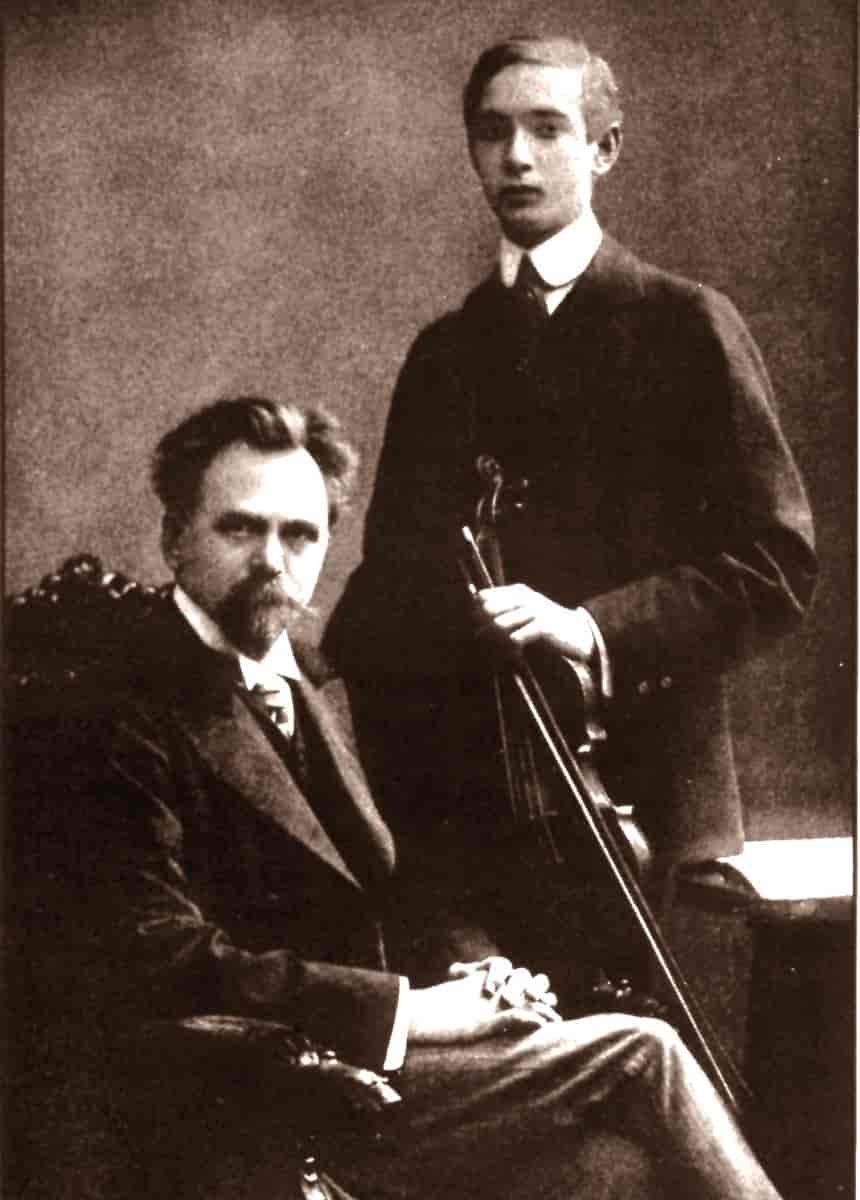 Fiolinisten Joseph Szigeti med sin lærer Jenő Hubay, cirka 1910