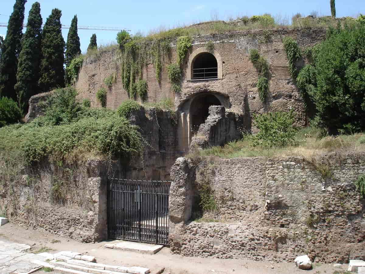 Augustus' mausoleum, Roma