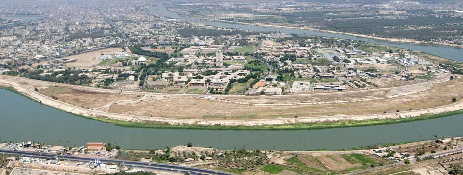 Elva Tigris gjennom Iraks hovedstad Bagdad