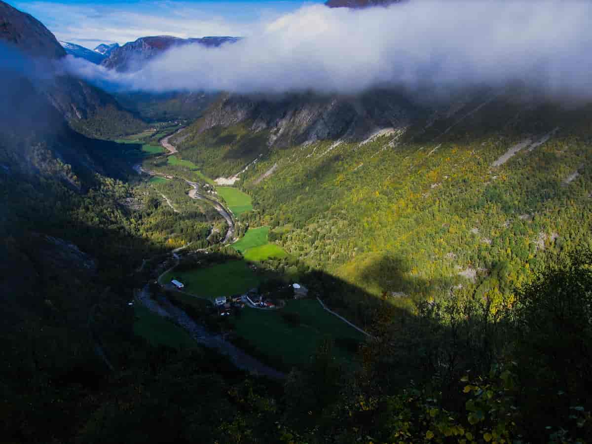 Eikesdalen fra Aursjøvegen