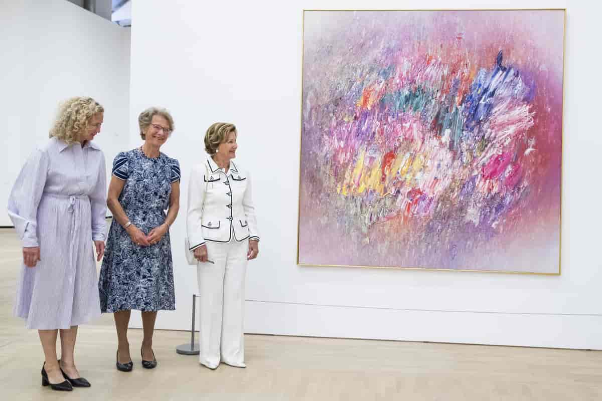 Tone Hansen, Karin Hellandsjø og dronning Sonja