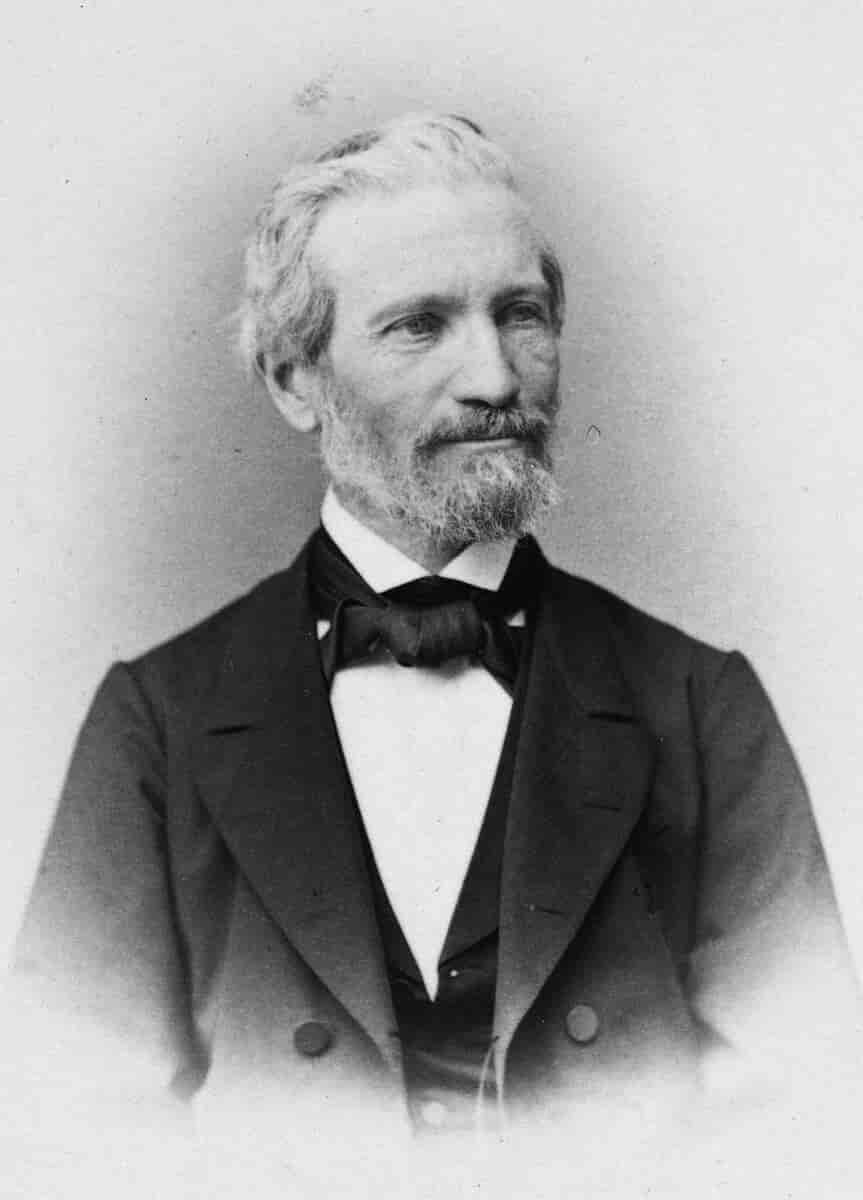 Ole Hartvig Nissen (foto tatt før 1868)
