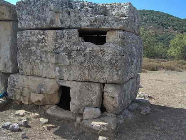 Shammais grav på Meron-fjellet.