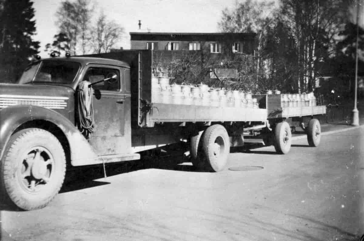 Melkebil, ca. 1940-tallet