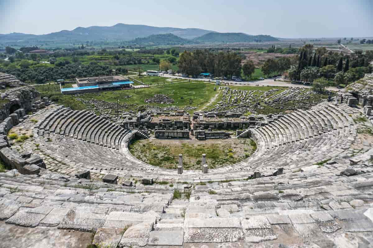 Teaterruiner i gamlebyen i Milet