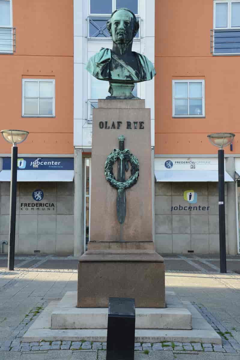 Ryes Monument