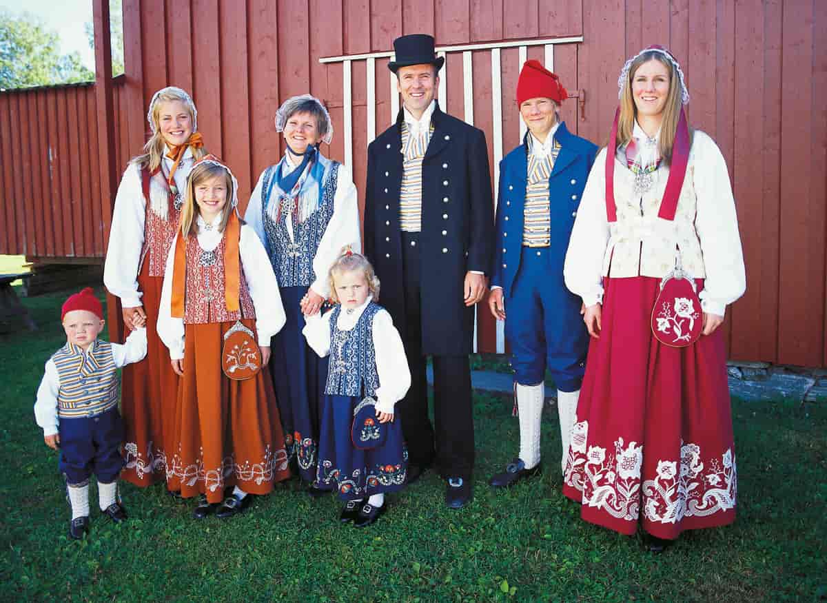 Kvinnebunad fra Nord-Trøndelag