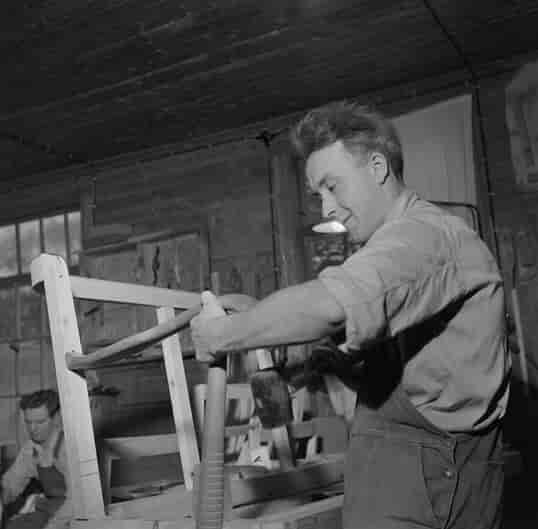Arbeid ved P. I. Langlo's Fabrikker i 1952