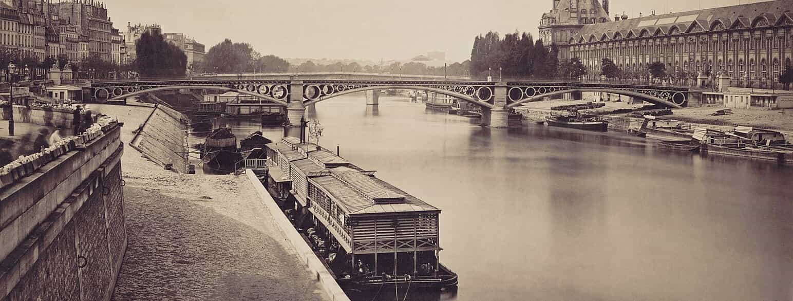 Pont du Carrousel, Carrousel-broen i Paris