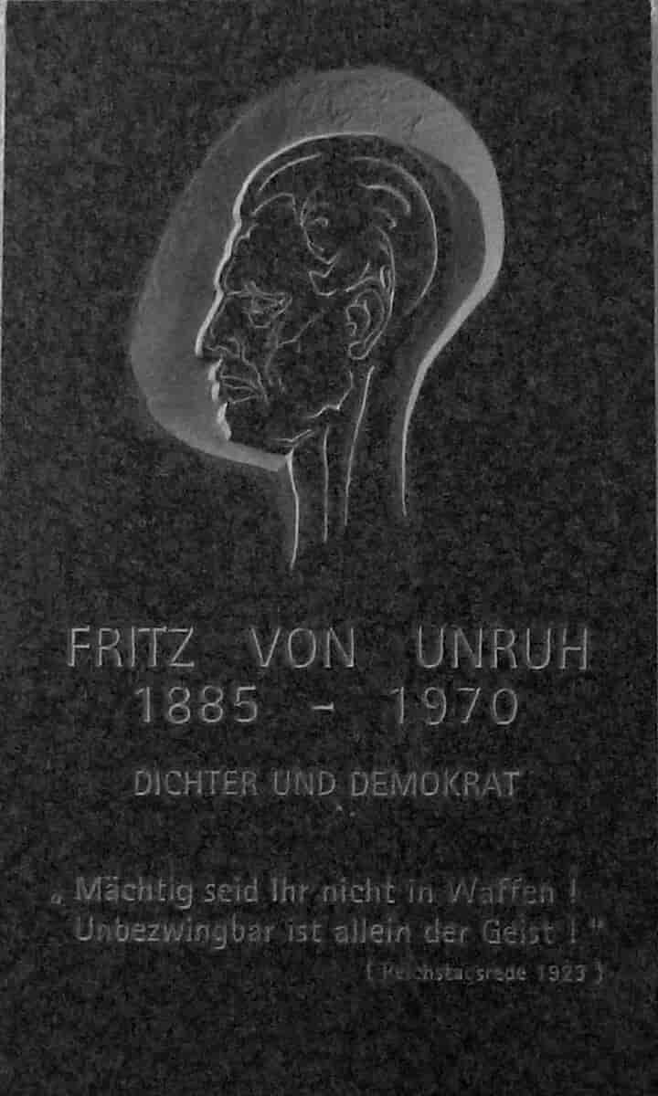 Minnetavle over Fritz von Unruh i Diez an der Lahn (i delstaten Rheinland-Pfalz)