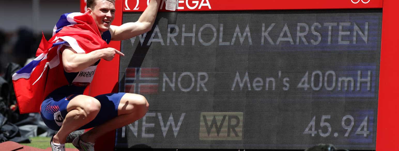 Karsten Warholm etter gulløp og ny verdensrekord på 400 meter hekk under OL i Tokyo i 2021