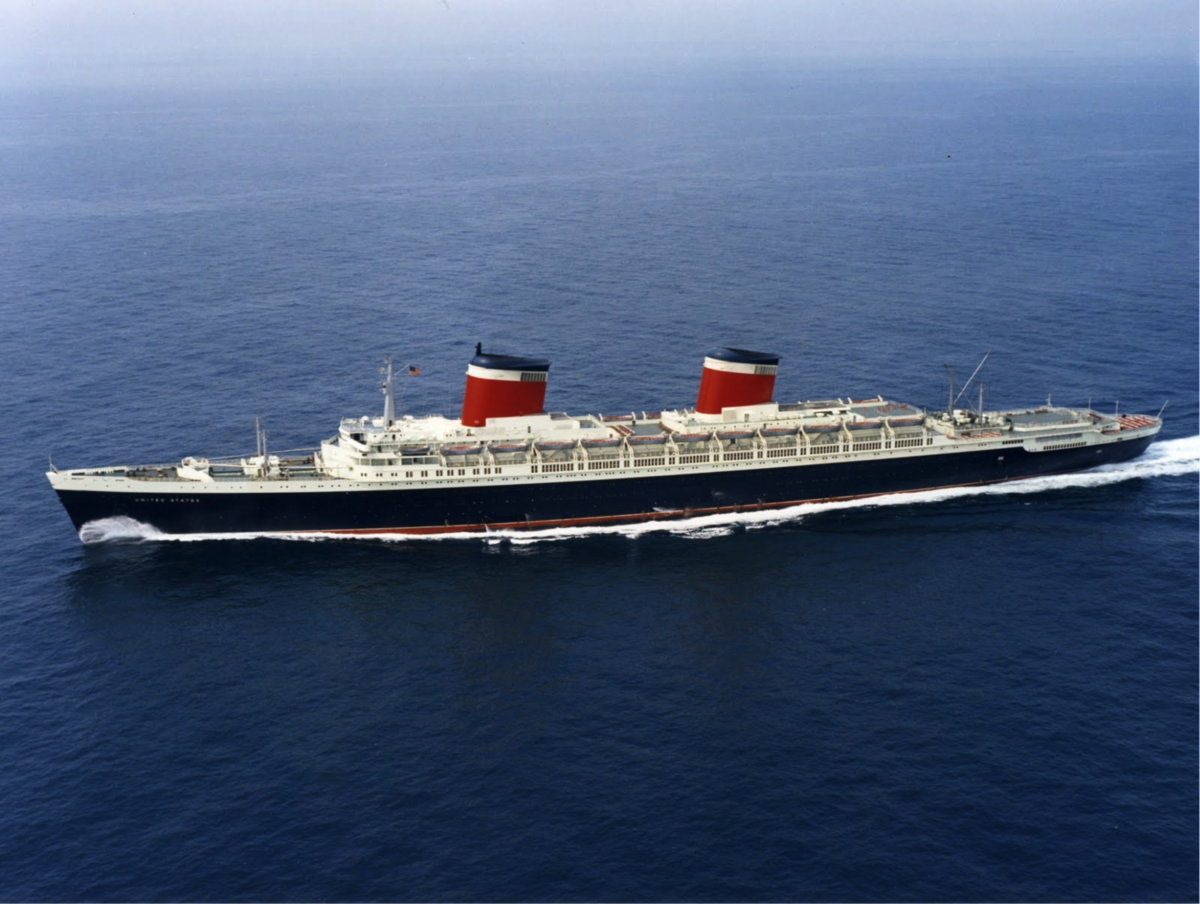 United States er det siste av de klassiske linjeskipene som satte fartsrekord over Atlanterhavet mellom Europa og USA i 1952.