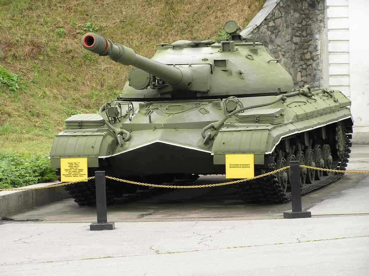T-10 stridsvogn