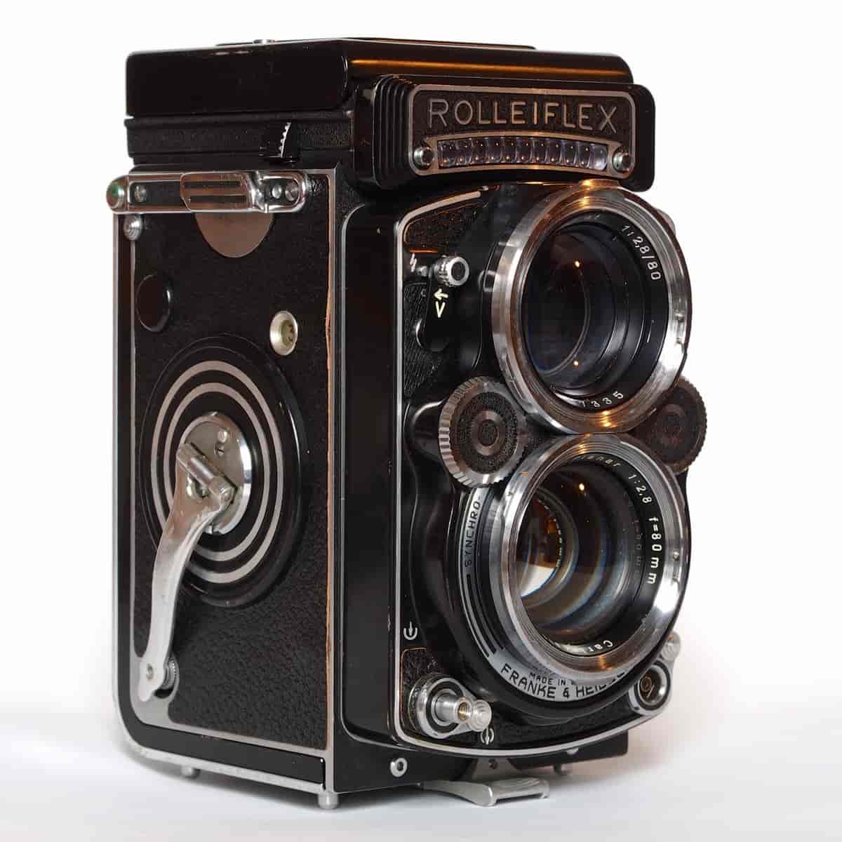 Rolleiflex f/2.8 toøyet speilreflekskamera.
