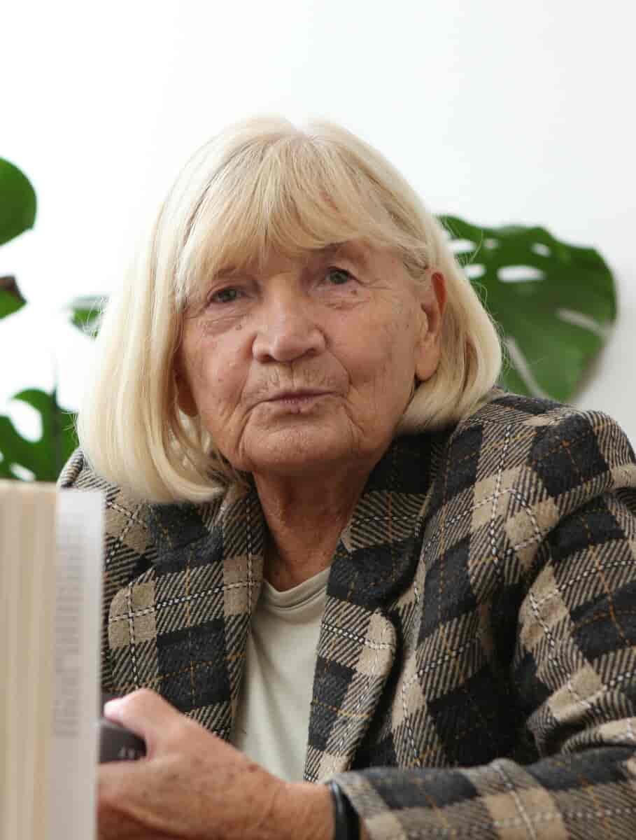 Eva Kantůrková, utsnitt av originalfoto