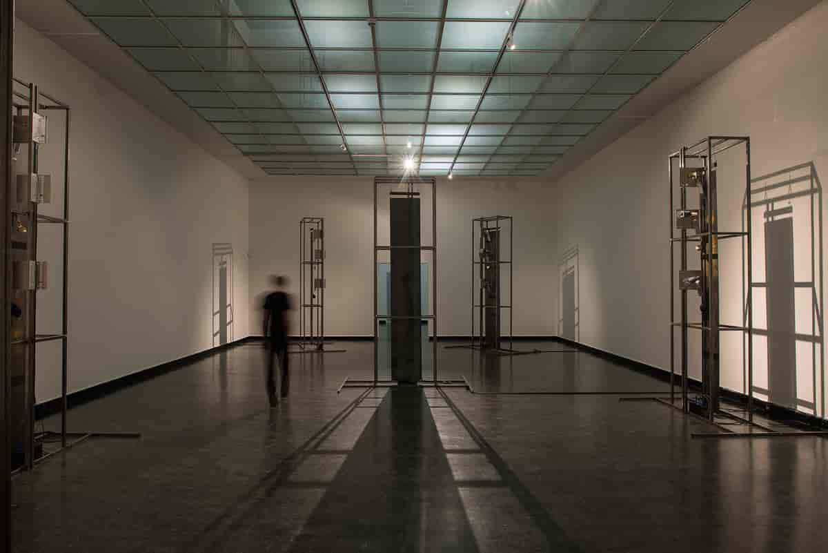 Doppelgänger (2014) av Asbjørn Blokkum Flø, Bergen kunsthall