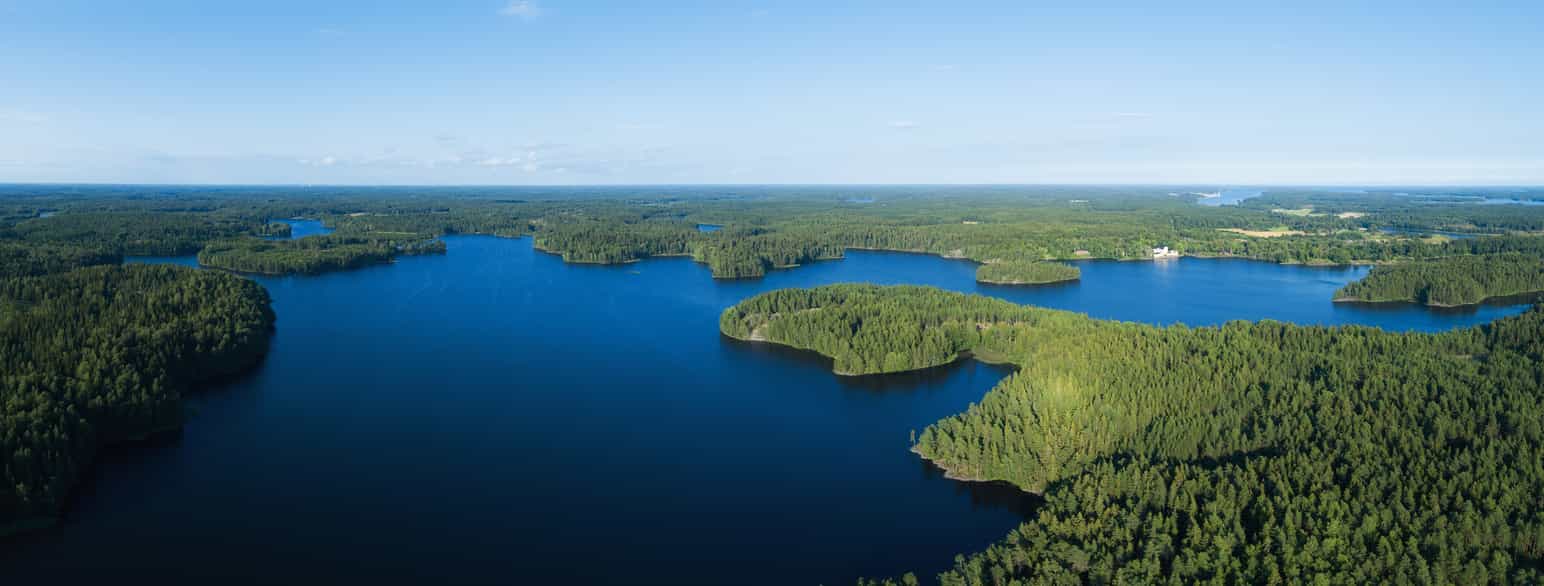 Finland har mange innsjøer, og kalles derfor «De tusen sjøers land»