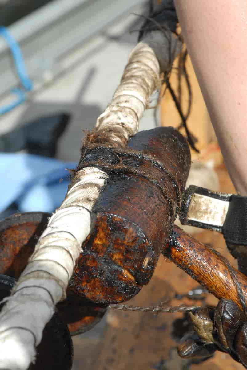 Kledning av treslått tauverk med sjømannsgarn