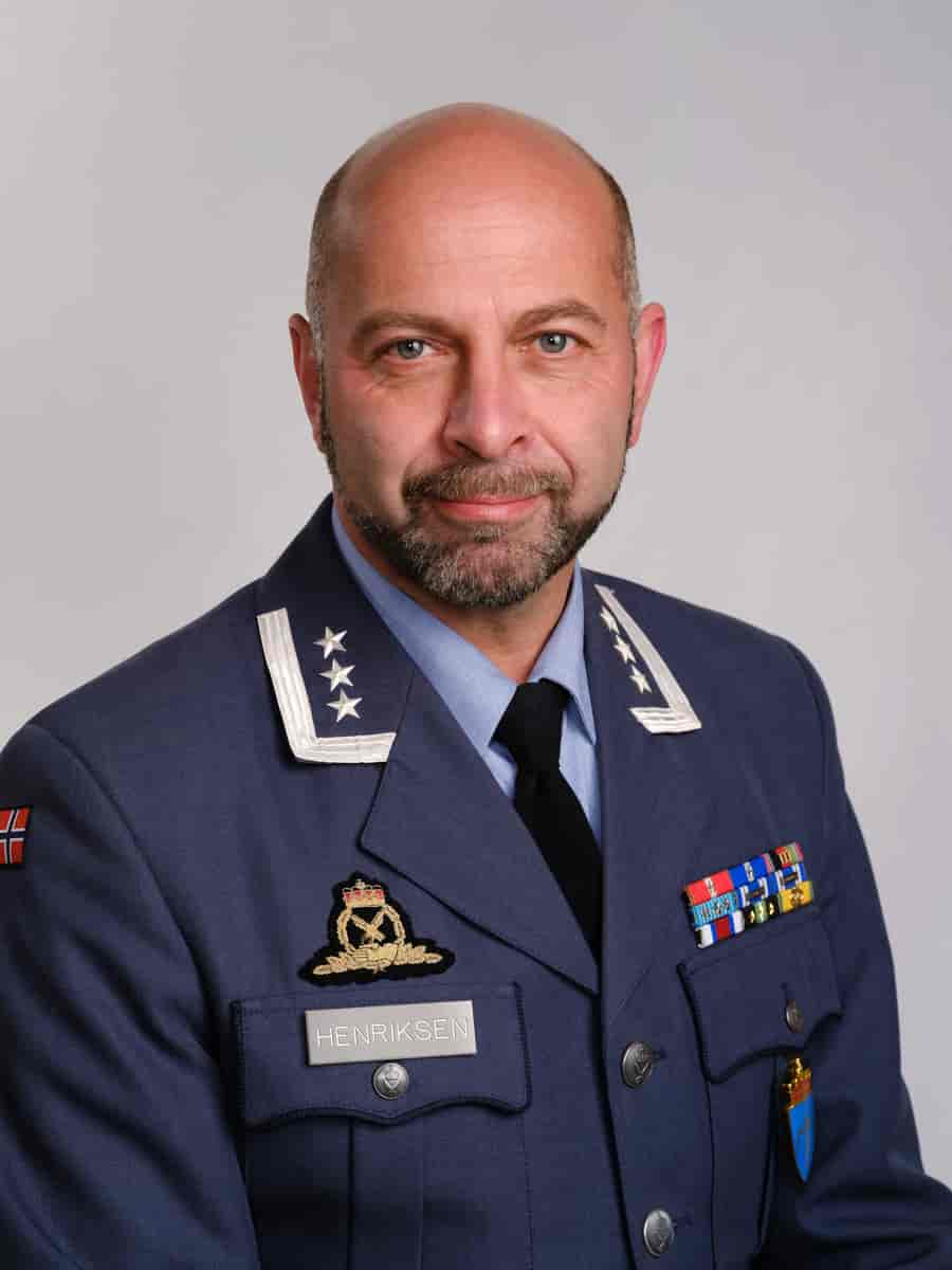 Oberst Morten Henriksen.
