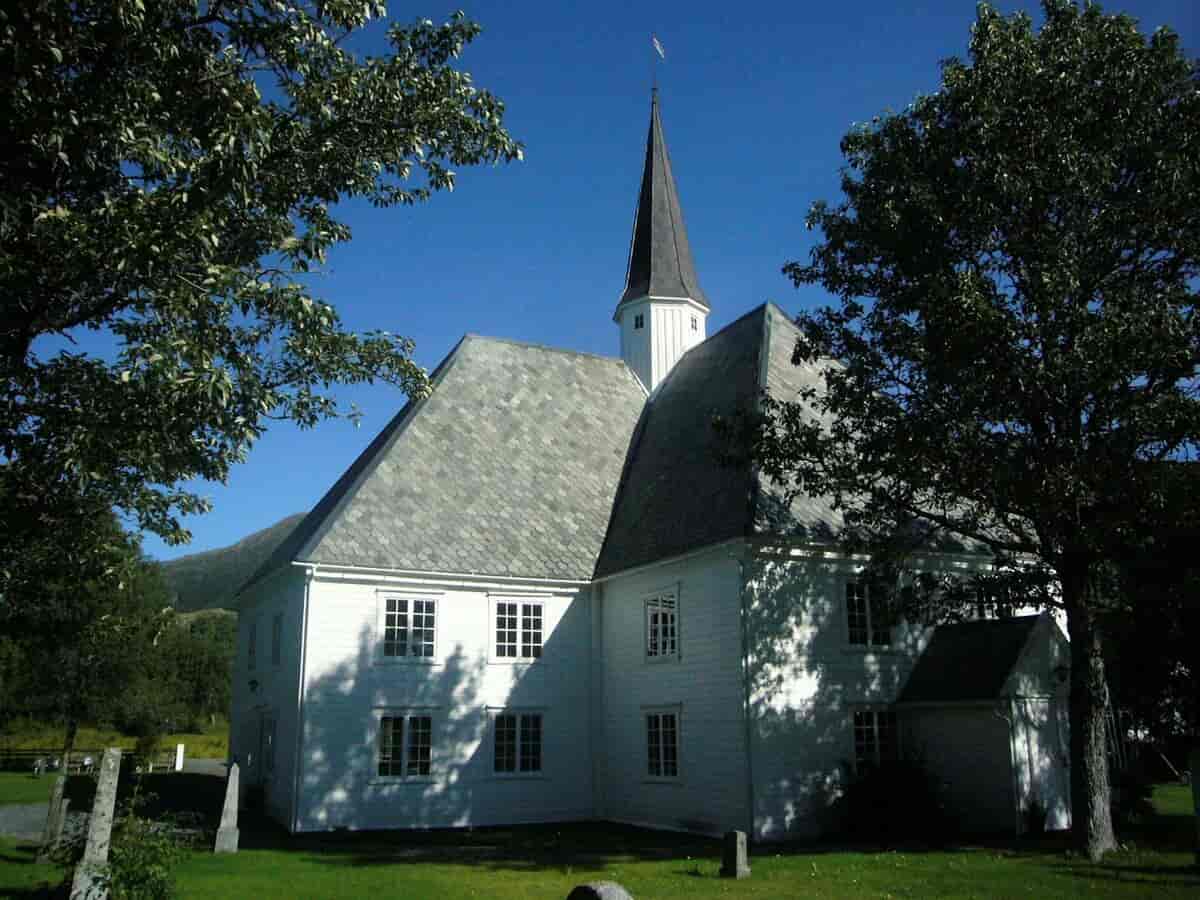 Lurøy kirke