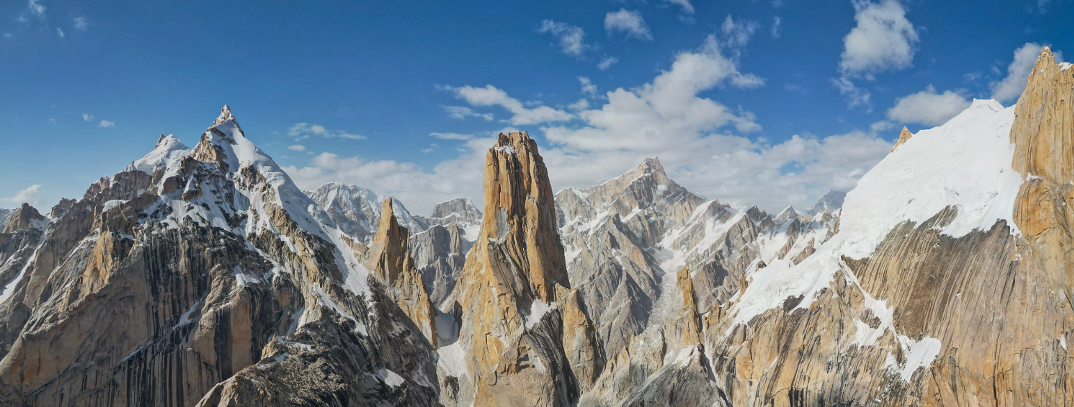Trango-fjellene i Pakistan