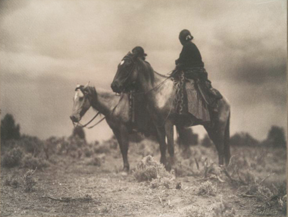 Navahokvinner til hest (1906).