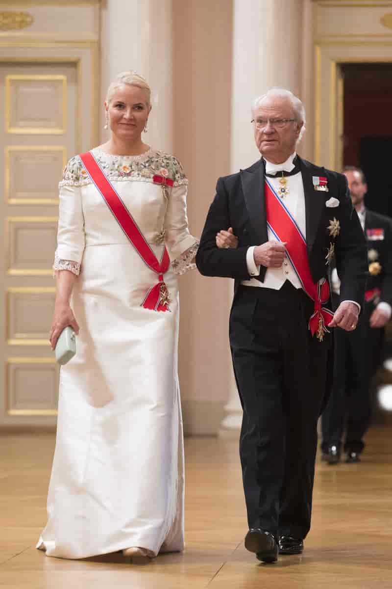Kronprinsesse Mette-Marit og Kong Carl Gustaf av Sverige