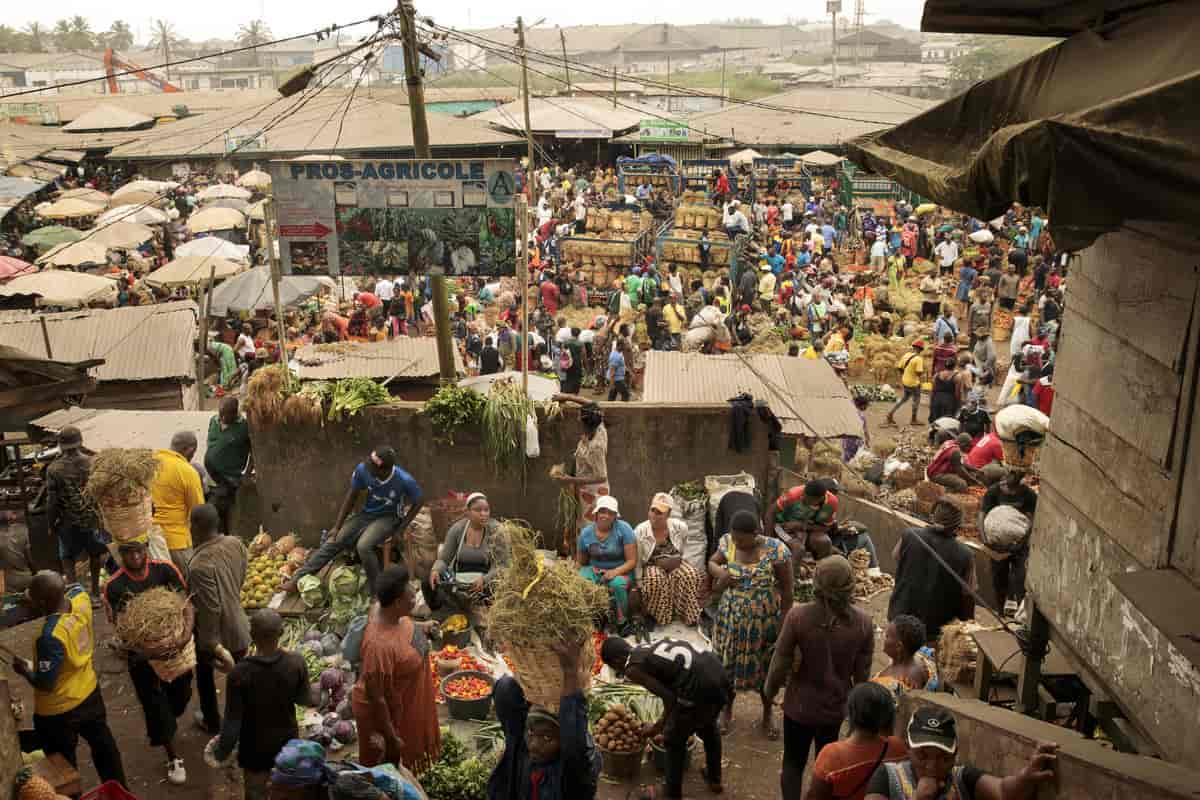 marked i Douala