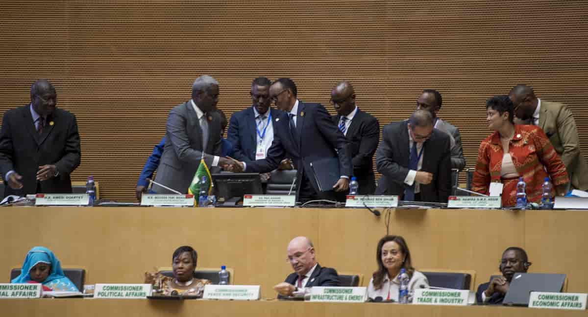 Kagame i AU