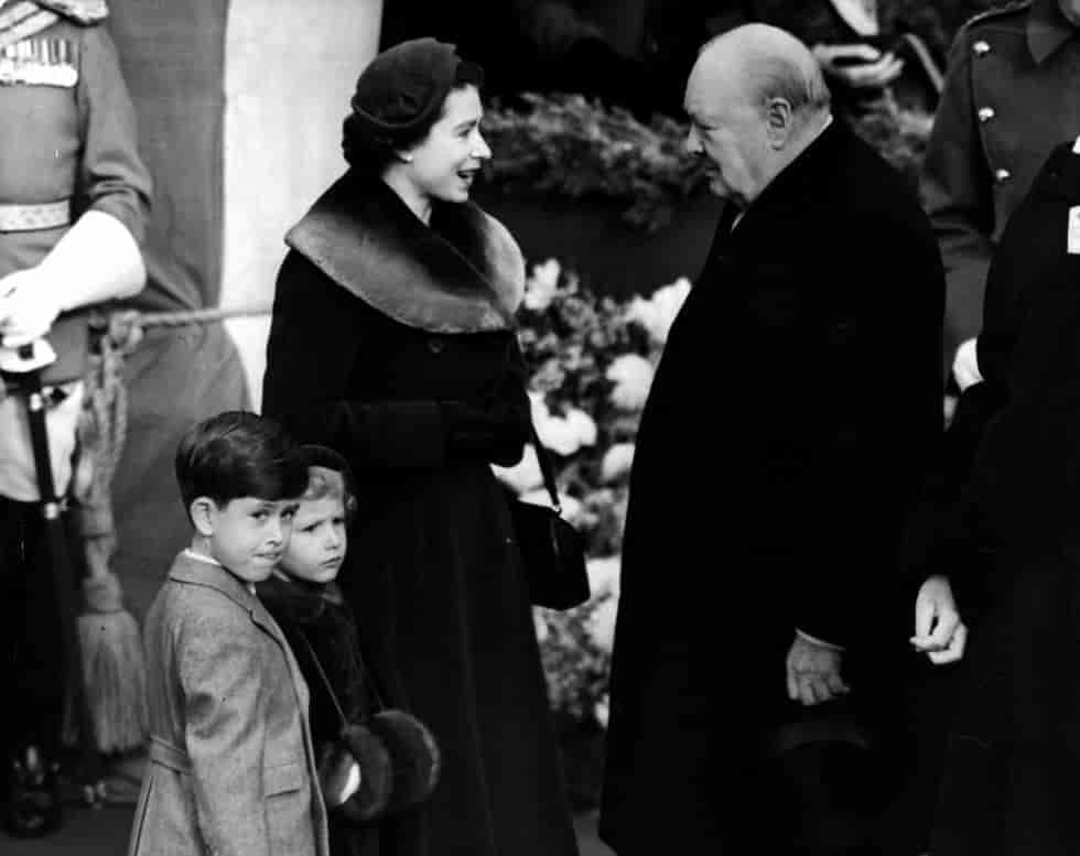 Elizabeth 2. og Winston Churchill