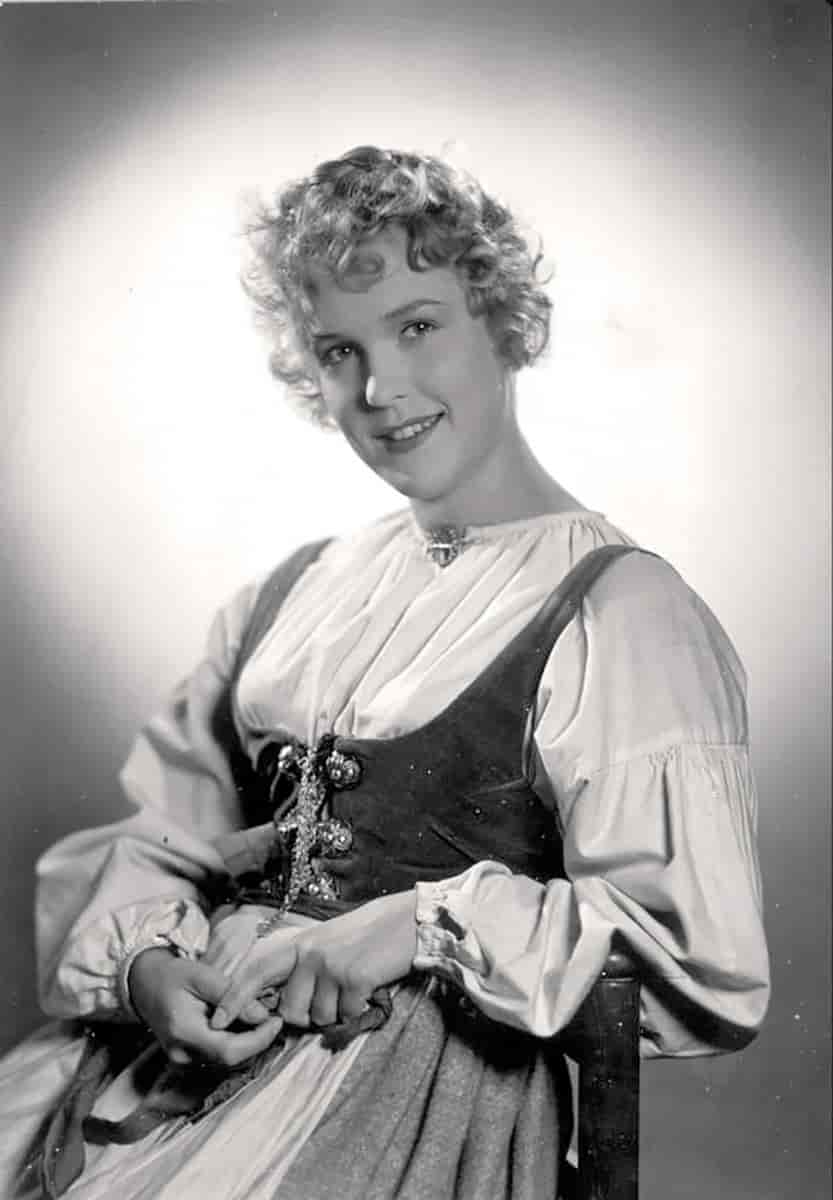 Eva Dahlbeck, 1942