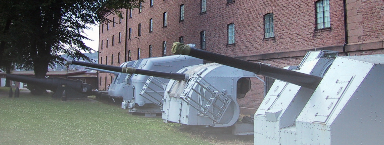 Magasinbygningene som inneholder blant annet Marinemuseet på Karljohansvern i Horten.